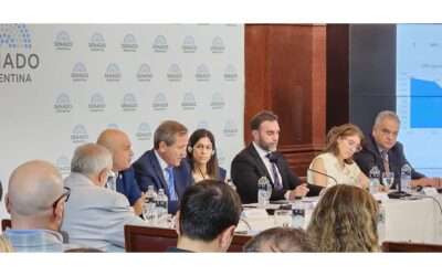 La oficina de presupuesto de Estados Unidos comparte su experiencia con la OPC en Buenos Aires